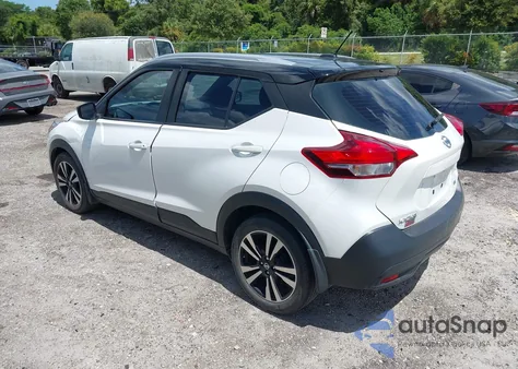2018 Nissan Kicks Sv from USA, damaged, VIN 3N1CP5CU9JL513565